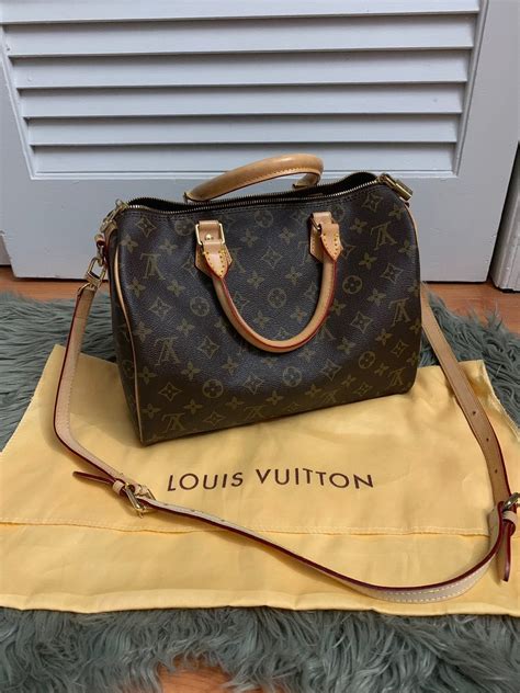 does louis vuitton sell wholesale